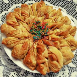 Sweet Sunflower Shaped Bun(Aprox 400gms) {5 Hours Pre-Order}